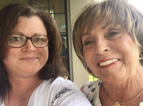 Memory of Mary J. Romanos