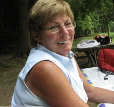 Memory of Mary J. Romanos